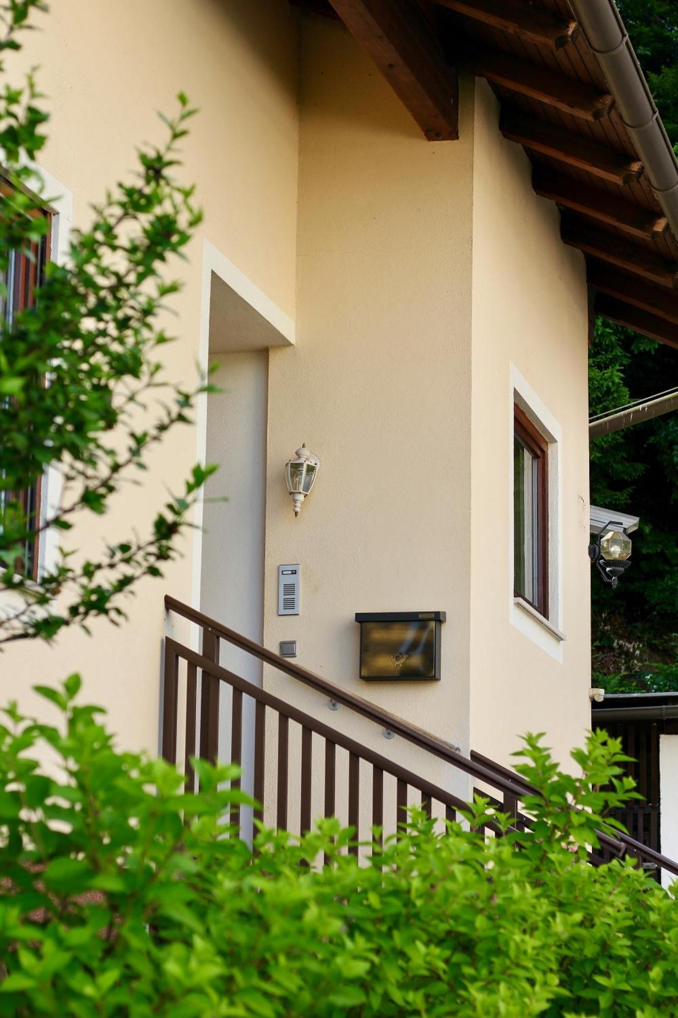 Self-Check In Apartmenthotel Seeglueck Pörtschach am Wörthersee Buitenkant foto