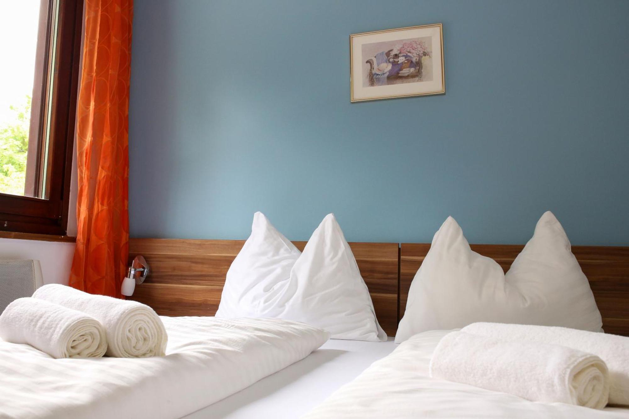 Self-Check In Apartmenthotel Seeglueck Pörtschach am Wörthersee Buitenkant foto