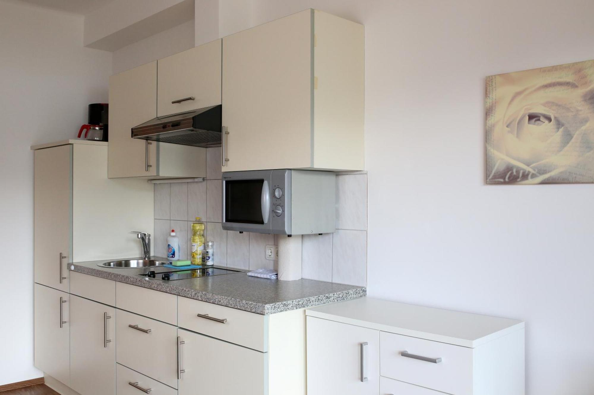 Self-Check In Apartmenthotel Seeglueck Pörtschach am Wörthersee Buitenkant foto
