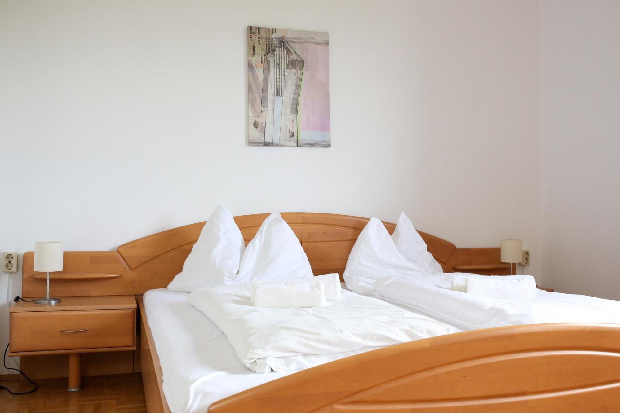 Self-Check In Apartmenthotel Seeglueck Pörtschach am Wörthersee Buitenkant foto