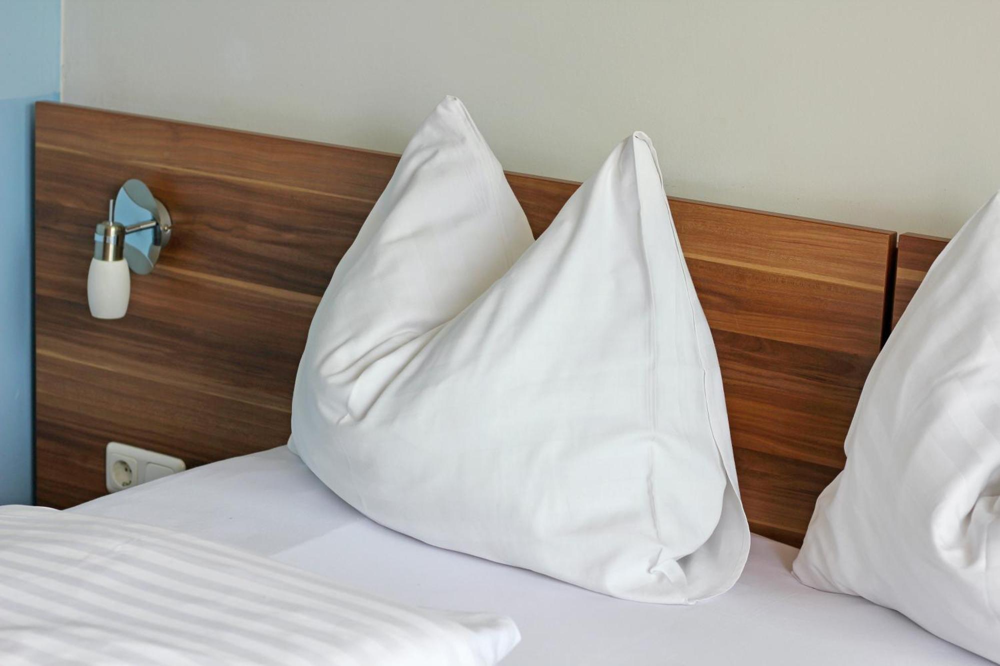 Self-Check In Apartmenthotel Seeglueck Pörtschach am Wörthersee Buitenkant foto